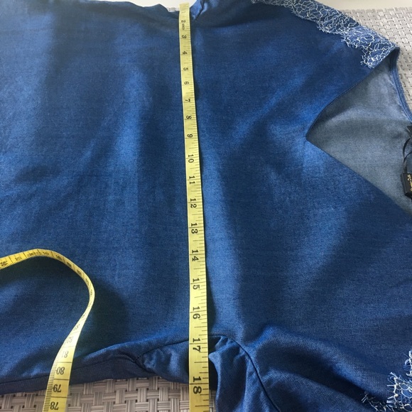 Massimo Dutti V-Neck Blouse size 2 - Picture 8 of 8